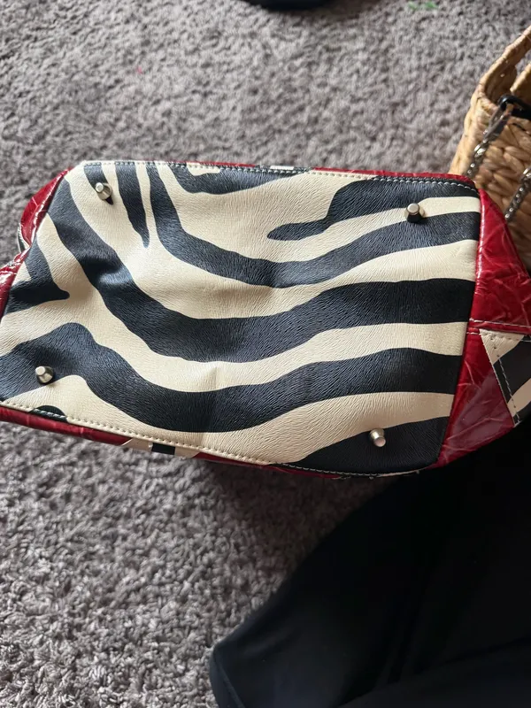 Zebra Print Purse Red - Image 3
