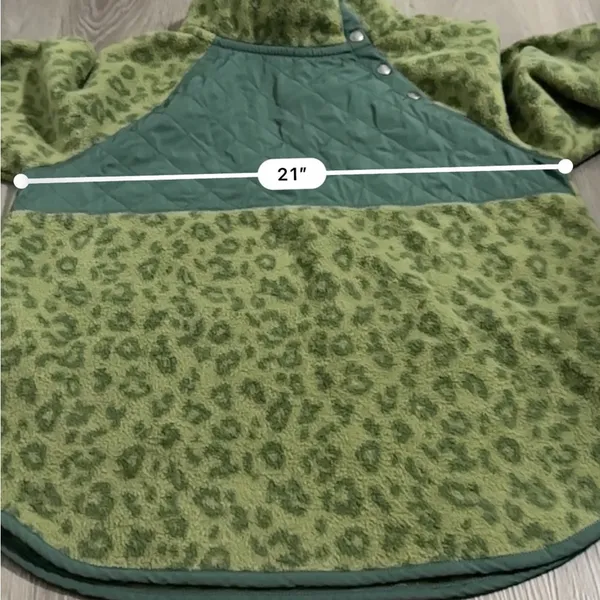 J. Crew Green Leopard Print Quilted Button-Neck Sherpa Long Sleeve Sweater Sz M‎ - Image 9