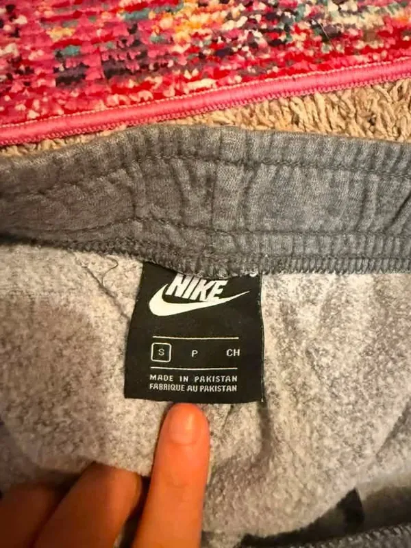 Nike Wide-Leg Sweatpants - Image 2