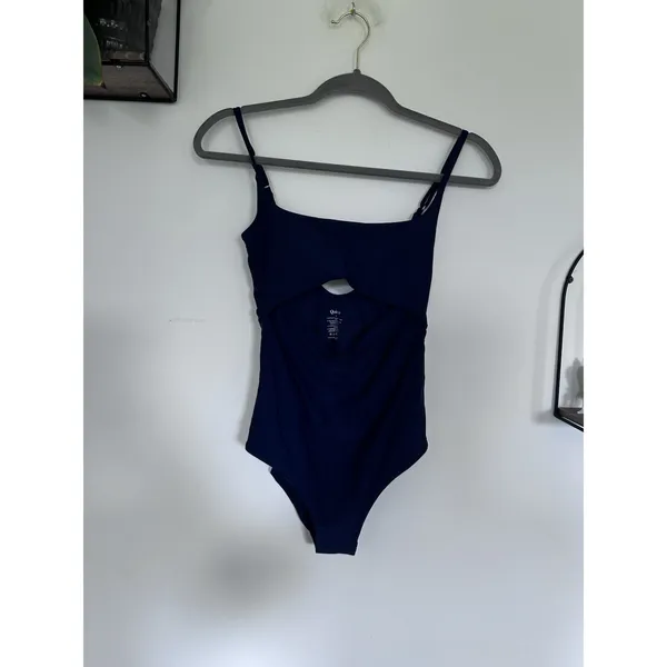NWT Quince Navy Blue Italian Cut Out One-Piece Swimsuit Sz Medium - Image 3