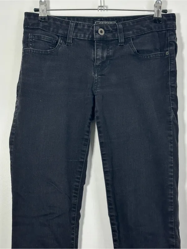 GUESS Starlet Straight Jeans Women’s 27 Black Stretch Denim Mid Rise - Image 2