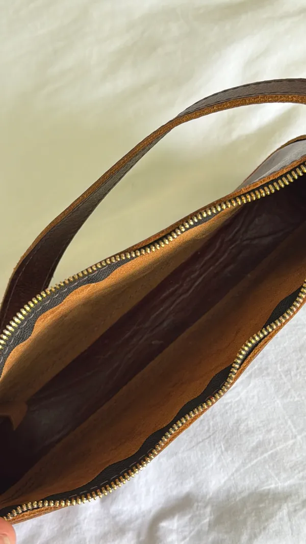 Madewell Portland Leather Shoulder Bag - Image 10