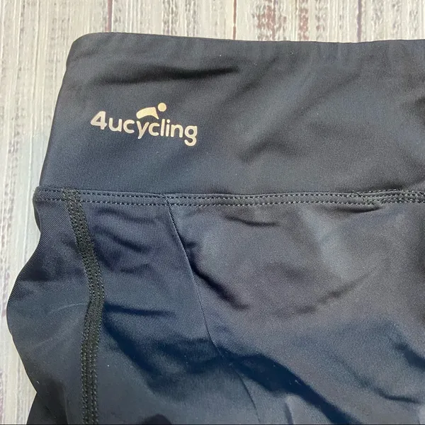 4 U Cycling Padded 9” Black Shorts. Size XSmall. NWT - Image 6