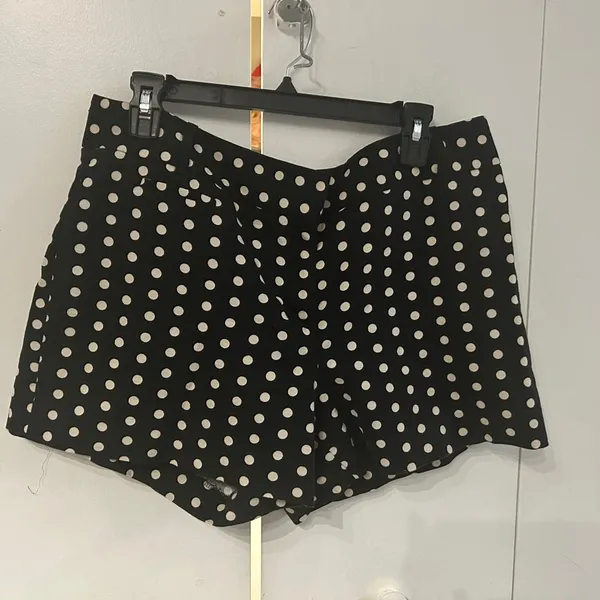 LOFT High Waist Black and White Polka Dot Shorts - Image 8