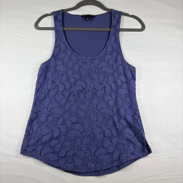 Banana Republic Purple‎ Lace Front Tank Top Sleeveless XS Floral Purple Bohemian - Image 2