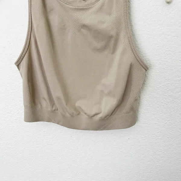 [Alphalete] Tan Linen Seamless Stratus Crop Tank Top Crew Neck Workout Size XL - Image 7