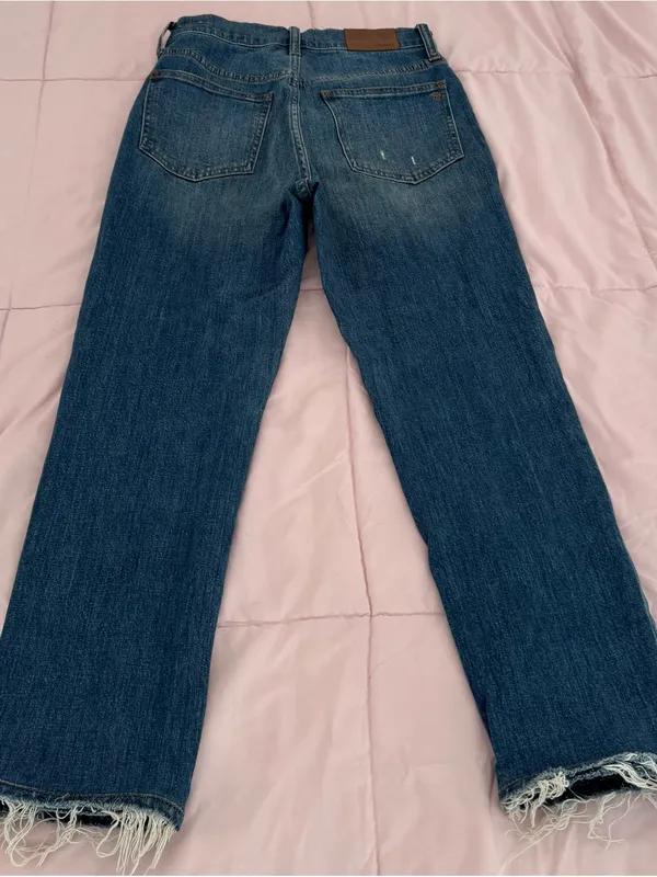 Madewell The Perfect Vintage Crop High-Waist Straight Jeans in Medium Blue, 26 - Image 13