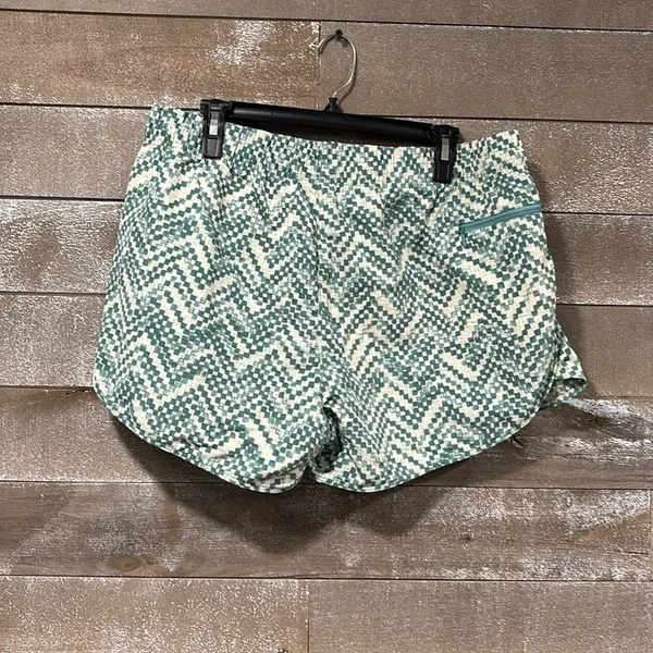 The North Face Women's Class V Shorts Chevron Print size XL - Image 9
