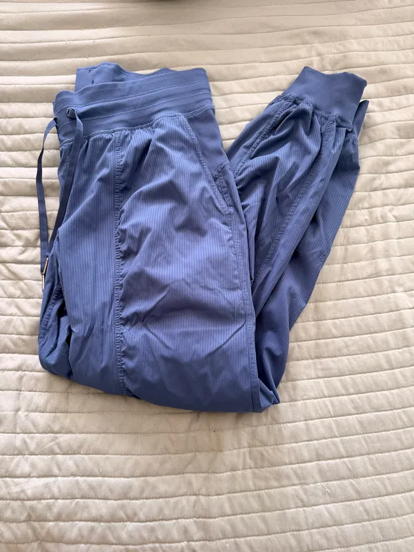 Lululemon - Image 2