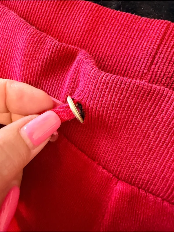 Sarah Johnson Y2K Red Velour pants, pull up elastic waist, Juicy inspo sz M - Image 6