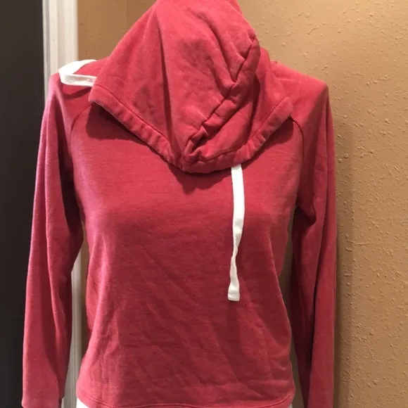 Colsie Women's Red Hooded Sweatshirt XS Long Sleeve Casual Top - Image 4