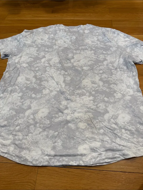 Abercrombie & fitch soft tee floral size XXL . - Image 5