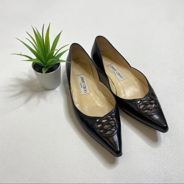 Jimmy Choo Black Leather Pointed Toe Lattice Cutout Flats Size 35 Made in Italy - Image 3