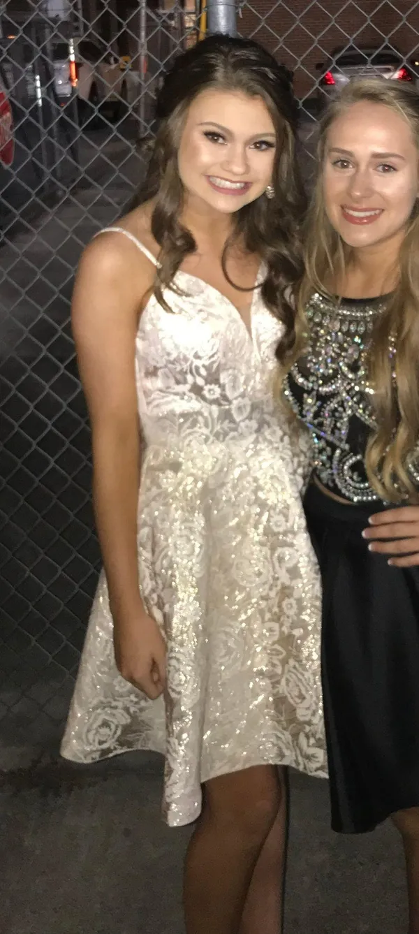 Camille La Vie Homecoming Dress - Image 4