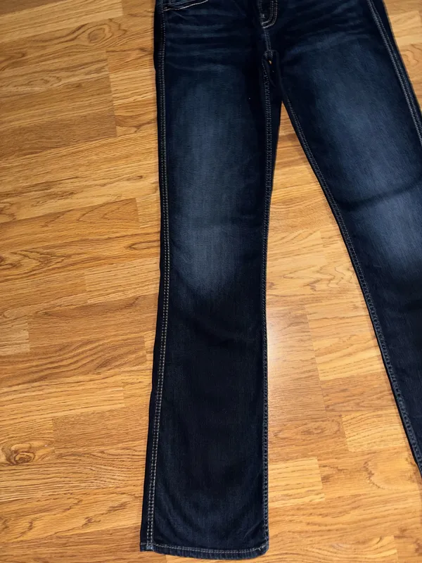 Silver Jeans Co Suki Slim Boot Women’s Size 31x35 Tall Dark Wash Embroidered - Image 5