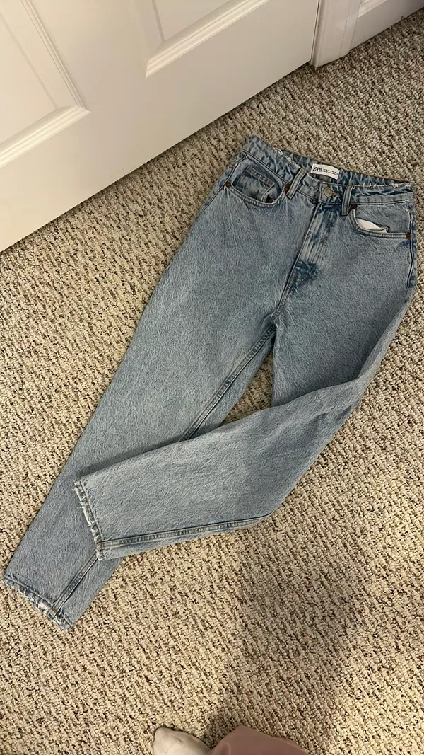ZARA Mom Jeans Size 4 - Image 6