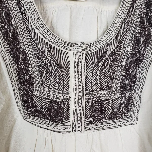Free People Womens M Iggie Embroidered Blouse in Ivory/Black Bean NEW - Image 6