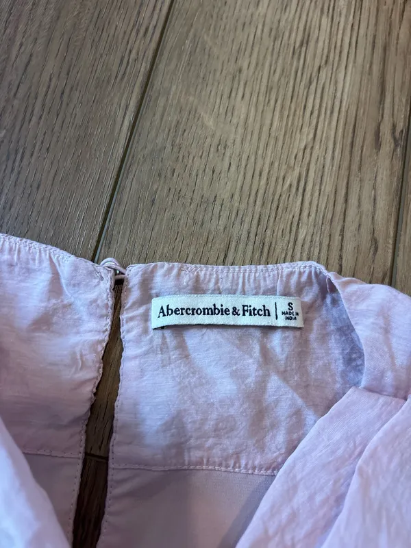 Abercrombie top - Image 2