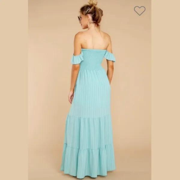 ✨ Red Dress Boutique ABOVE AVERAGE AQUA STRIPE MAXI DRESS✨ - Image 3