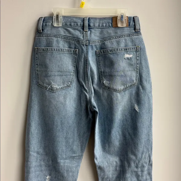 American Eagle Mom Jeans Size 2 SHORT - Image 8