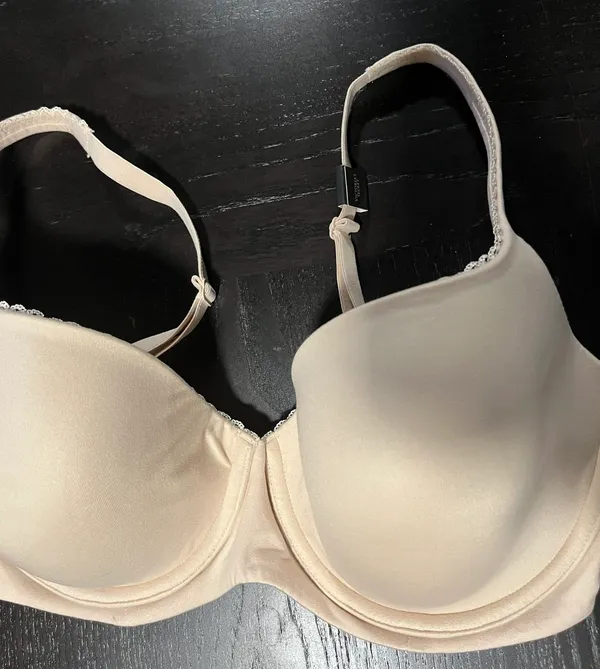 Victoria’s Secret Bra - Image 2