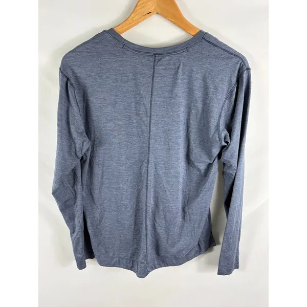 Columbia Blue long Sleeve Active Top Size Medium - Image 3