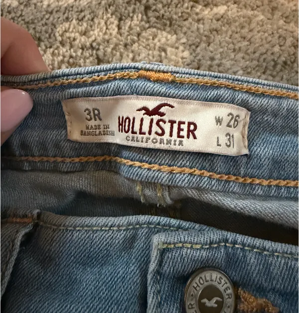 Hollister Low-Rise Skinny Jeans - Image 2