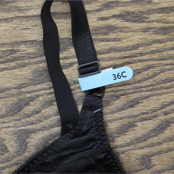 NWT Bali Womens Double Support Wirefree Bra 3820 Black 36C - Image 4
