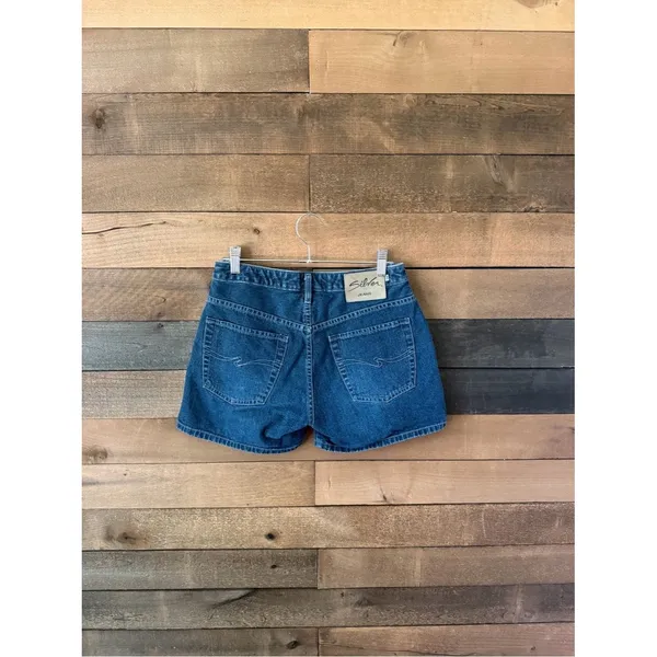 Silver-jeans-co Women's Blue and Navy Shorts - Image 7