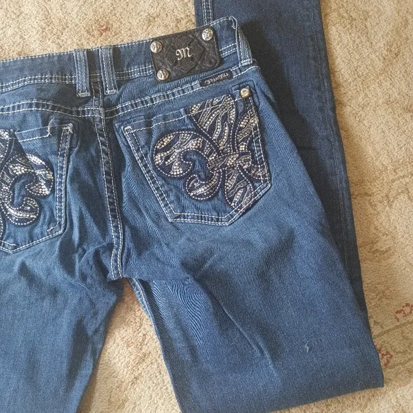 Miss Me Medium Wash Embellished Skinny Jeans sz 29 - Image 6