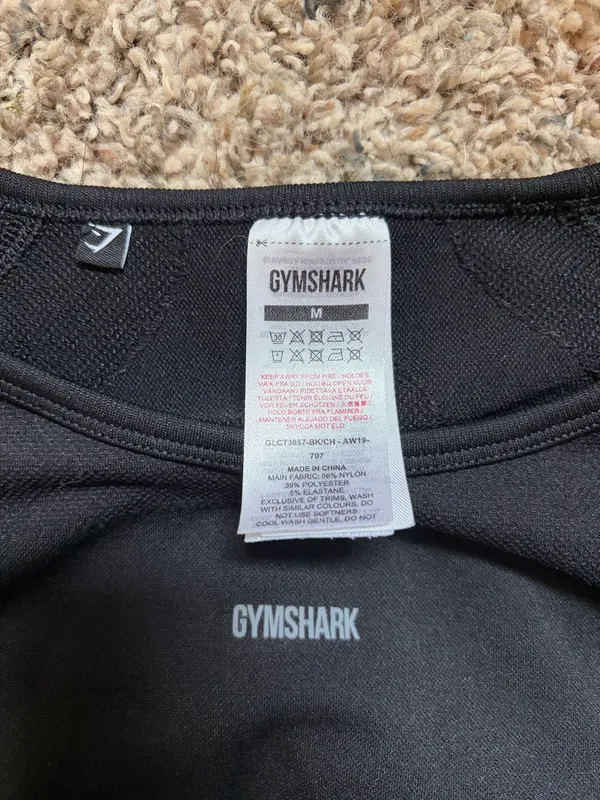 Gymshark Long Sleeve Top Cropped - Image 2