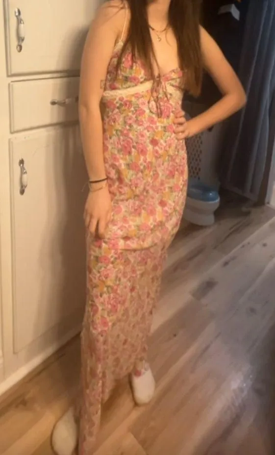Princess Polly Cottagecore Floral Maxi Dress - Image 3