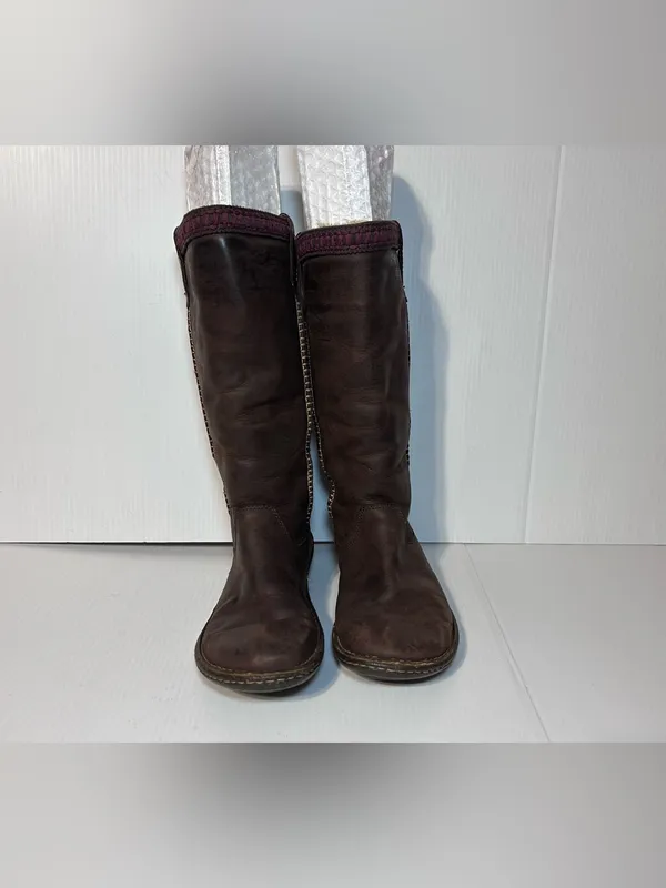UGG SN 5139 brown leather shearling tall boots winter size 9 - Image 3