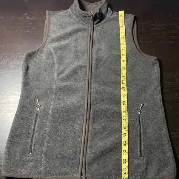 Karen Scott Charcoal Fleece Vest size S - Image 4