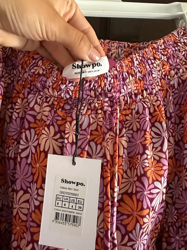 Showpo Floral Flowy Mini Skirt - Image 3