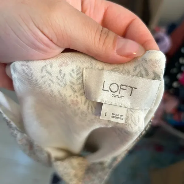 LOFT FLORAL FLOWY TANK - Image 3