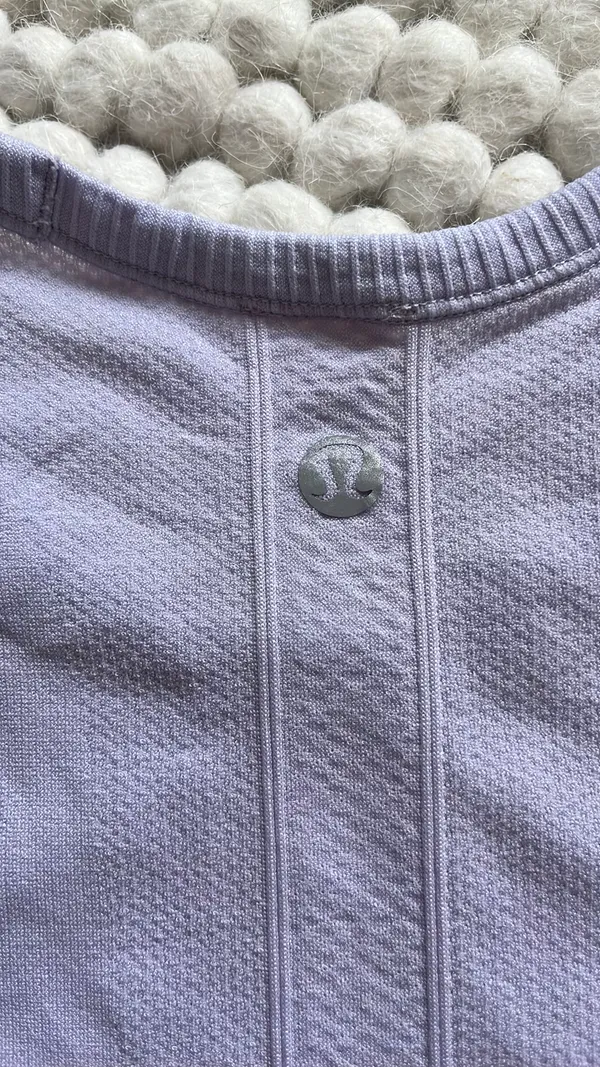 Lululemon Swiftly Tech Short Sleeve - Image 3