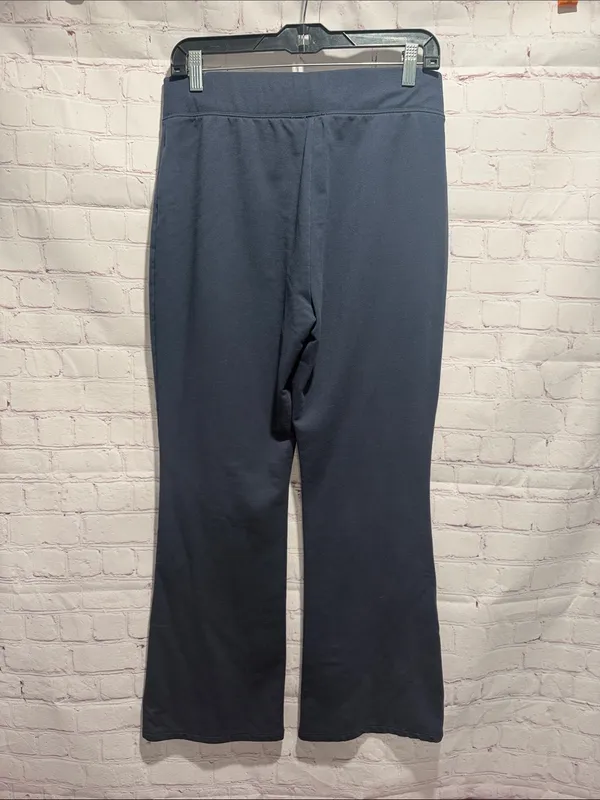 GAP Women's Navy Wide leg Flare Jogger Pants Woman’s‎ Size Medium - Image 3