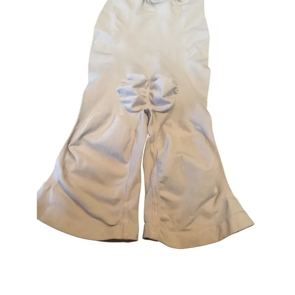 Skims Seamless Sculpt Mid Thigh Bodysuit Clay‎ Beige Slimming Shapewear Size S/M - Image 4