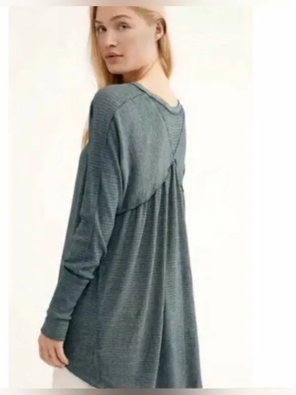 We the Free Henley Top Shirt Textured Green Blue V Neck Free People Women S - Image 2