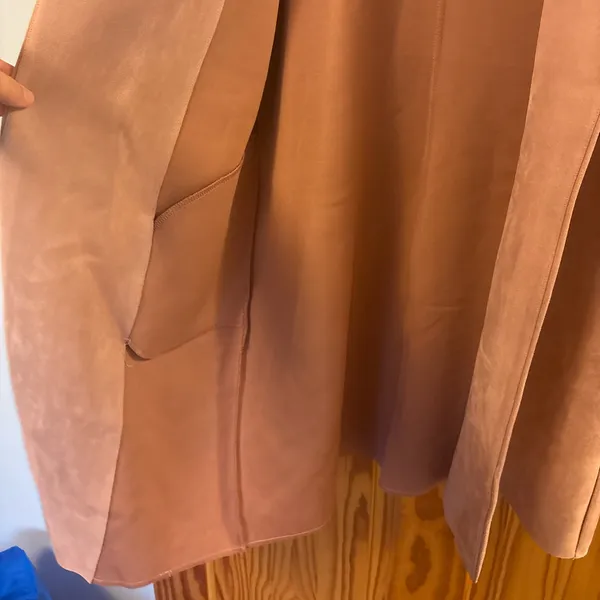 Nordstrom Tahari Dusty Pink Faux Suede Longline Jacket Size Medium - Image 4