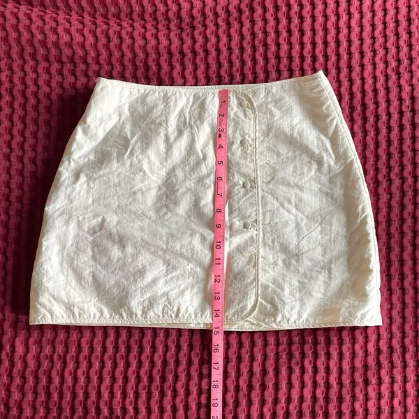 ZARA White Mini Skirt Size M Button Front A-Line 100% Nylon Lightweight - Image 6