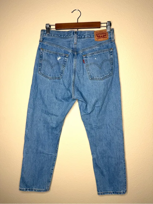 Levi's Women 501 Original Cropped Cotton High Rise Jeans 28 Straight Leg Classic - Image 7