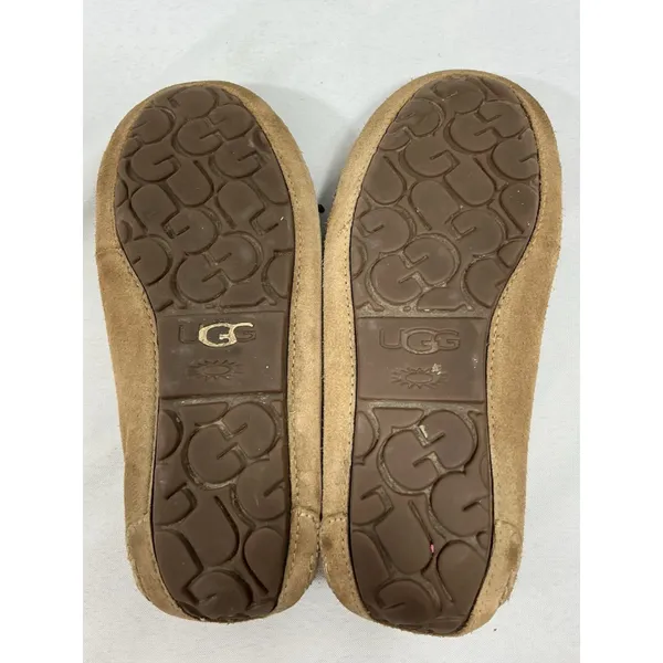 Womans Ugg Slip On Moccasins Size 6 Chestnut Lined - Image 6