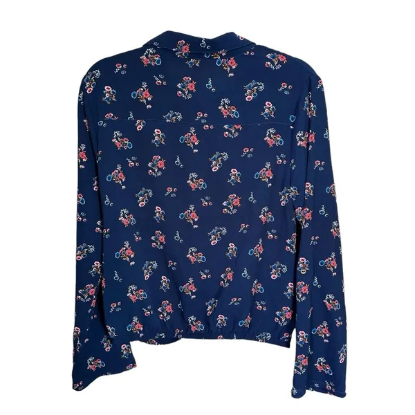 No Boundaries Women's Sz L (11-13) Cropped Gathered Bottom Shirt Blue Floral - Image 5