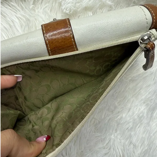 COACH Y2k Two Tone Wallet - Image 8