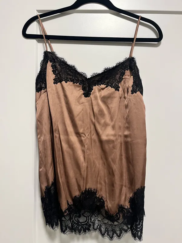 Abercrombie Lace and Satin Cami - Image 4