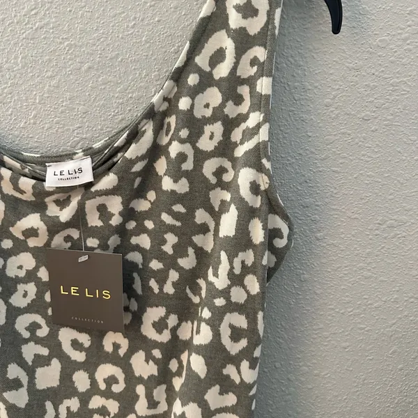 These Three Boutique Leopard bodysuit - Image 3
