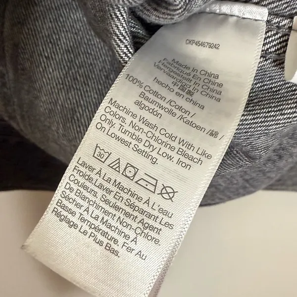 Madewell Denim Patch Pocket Trucker Jacket in Noll Wash Gray Small - Image 8
