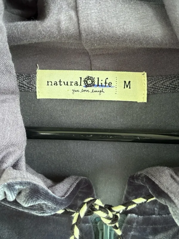 NATURAL LIFE Crushed Velvet Zip Front Hoodie Navy Size Medium - Image 4